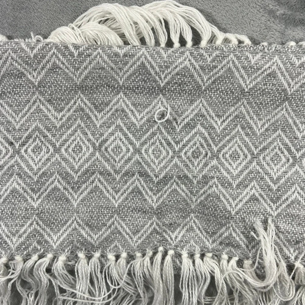 TINKUY PERU Scarf Unisex OS Grey 100% Alpaca Geometric Diamond Fringe